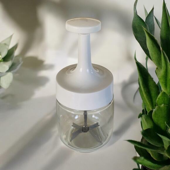 VINTAGE Kitchen 70s Nut Food Chopper Glass Hand Press White Plastic Top - Picture 2 of 5